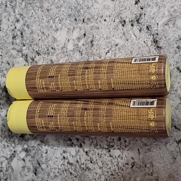 Sun Bum Revitalizing Shampoo - Picture 2 of 3